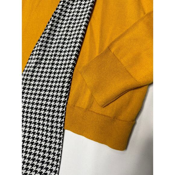NWT J. Crew Re Imagined Mustard crewneck sweater Houndstooth scarf size medium - Picture 8 of 11